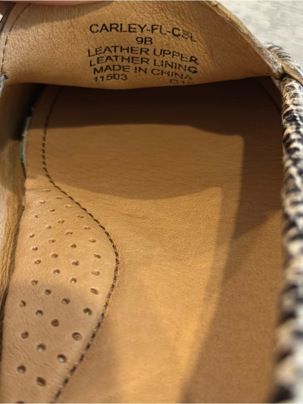 Ralph Lauren Snake-Print Loafers in Tan and Black - Picture 15 of 15